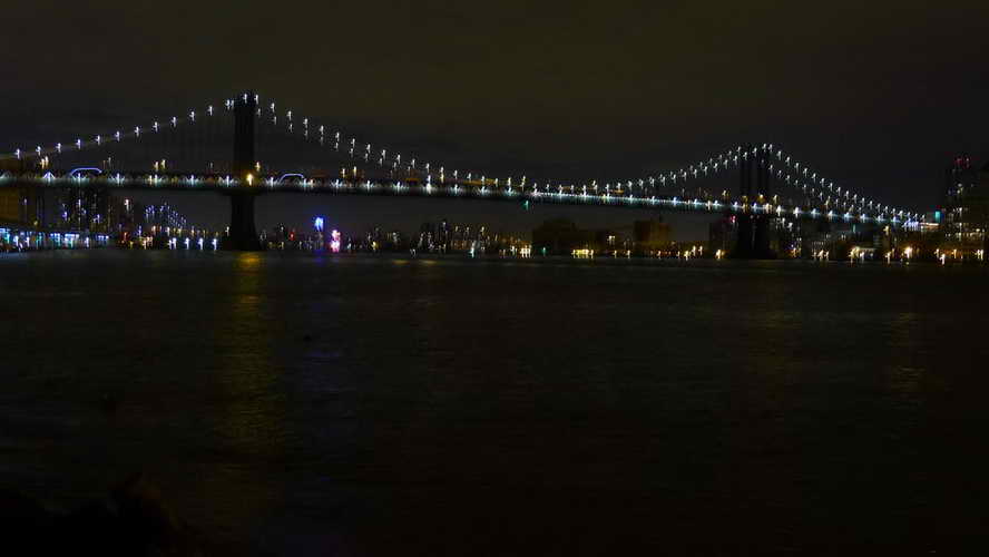 NYC_2014-05-31 22-08-49_P1090559